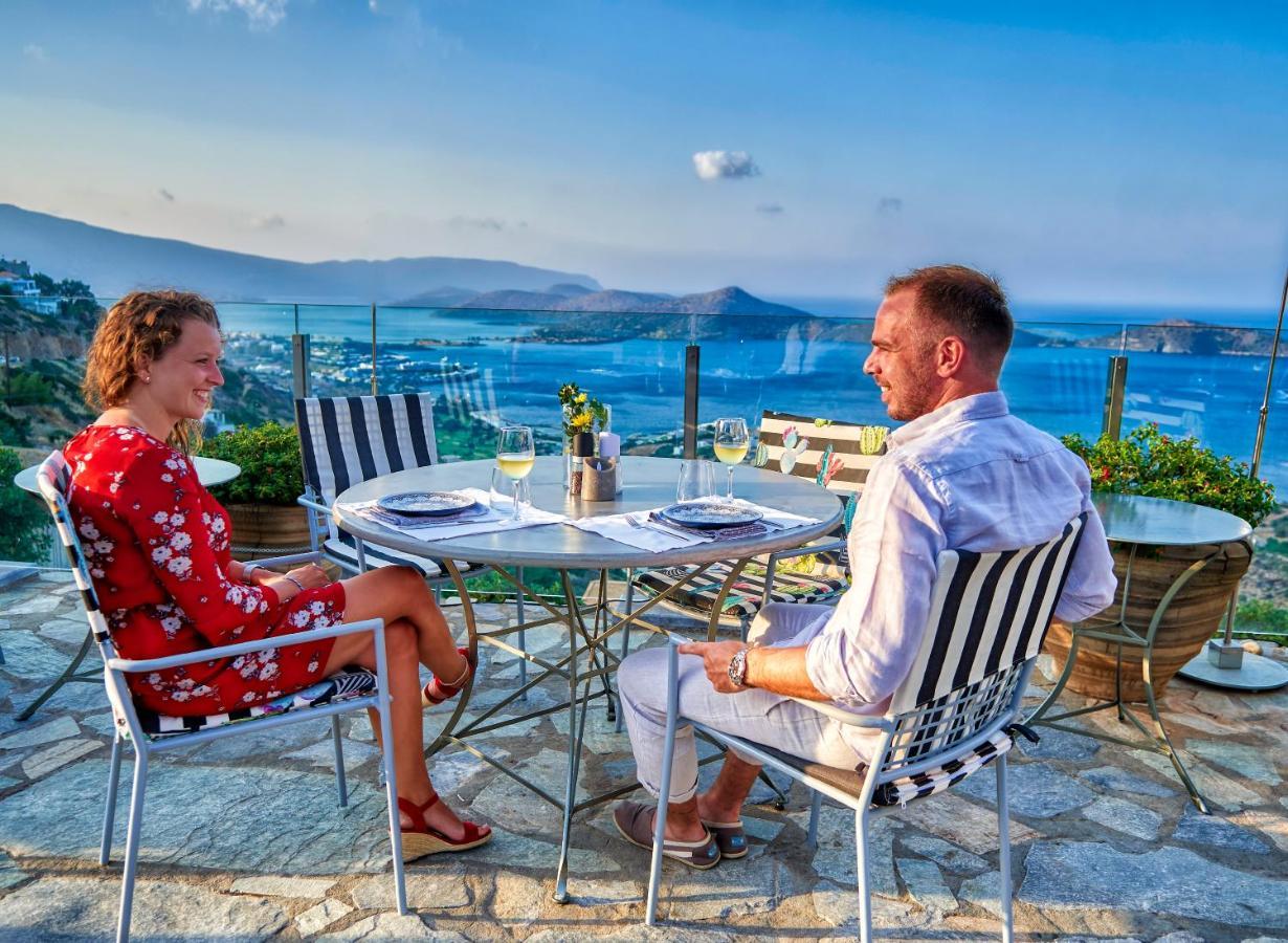 Adrakos (adults Only) 公寓式飯店 3*